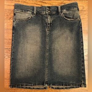 Mavi Stretch Denim Skirt Women’s Size Small (Estimated)
